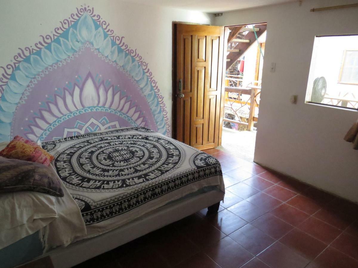Casa Del Sol Hostel Montanita Bagian luar foto